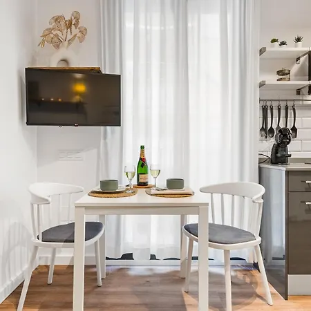 Apartment Almirall 11 Barcelona