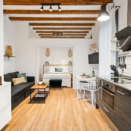 Apartment Almirall 11 *